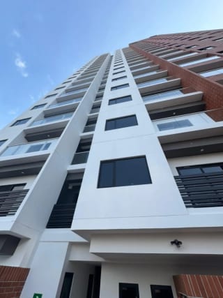 SE VENDE APARTAMENTO EN EDIFICIO NEO 2 EN ZONA 10 — Apartamento en Venta en Neo Apartamentos, Zona 10, Guatemala, Ciudad — miniatura 4 de 11