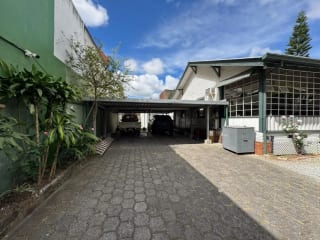 Renta Casa para oficinas zona 13 con suelo comercial — Oficina en Alquiler en Zona 13, Guatemala, Ciudad — miniatura 2 de 14