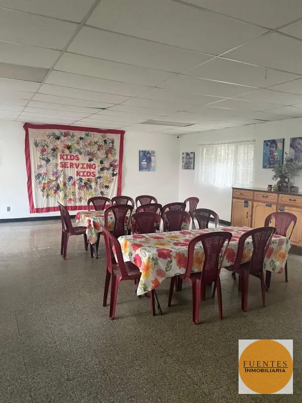 CASA EN VENTA JARDINES DE SAN LUCAS IV — Casa en Venta en San Lucas Sacatepéquez, Sacatepéquez — foto 7 de 8