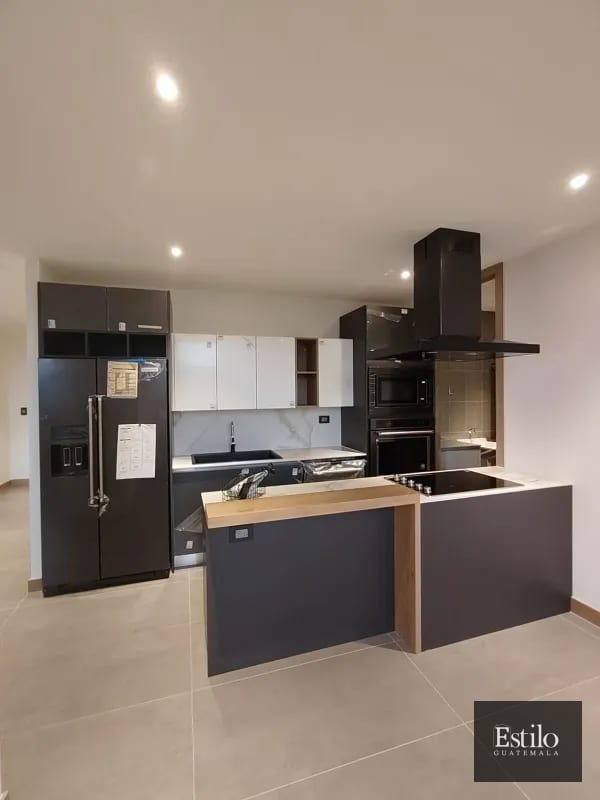 Lindo Apartamento En Alquiler Vertic zona 14. — Apartamento en Alquiler en Vertic, Zona 14, Guatemala, Ciudad — foto 3 de 11