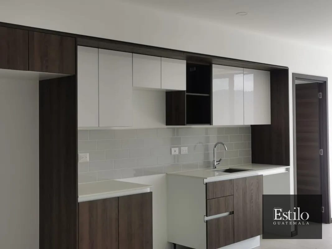 Apartamento Con Balcón, MIRA zona 10 — Apartamento en Venta en Mira, Zona 10, Guatemala, Ciudad — foto 6 de 9