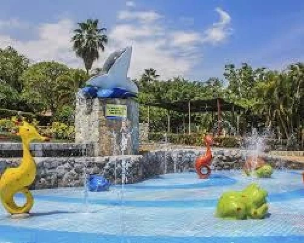 PROPIEDAD CON PISCINA Y CASA DE DESCANSO EN VENTA EN TORREMOLINOS KM. 79 AUTOPISTA A PUERTO QUETZAL ESCUINTLA — Terreno en Venta en Escuintla, Escuintla — foto 8 de 17