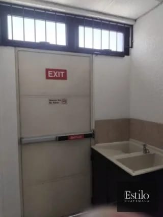 Oficina En Alquiler Zona 10 — Oficina en Alquiler en Zona 10, Guatemala, Ciudad — miniatura 9 de 10