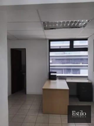 Oficina En Alquiler Zona 10 — Oficina en Alquiler en Zona 10, Guatemala, Ciudad — miniatura 4 de 10
