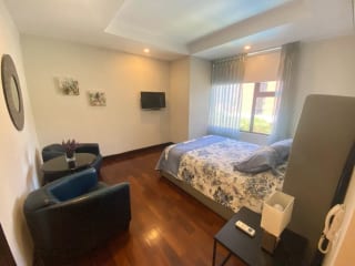 APARTAMENTO AMUEBLADO EN RENTA EN SANTA INES ZONA 14 CON A/C — Apartamento en Alquiler en Zona 14, Guatemala, Ciudad — miniatura 4 de 6