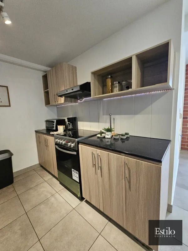 APARTAMENTO AMUEBLADO EN MODRA B — Apartamento en Venta en Zona 4, Guatemala, Ciudad — foto 6 de 9
