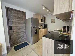 APARTAMENTO AMUEBLADO EN MODRA B — Apartamento en Venta en Zona 4, Guatemala, Ciudad — miniatura 3 de 9