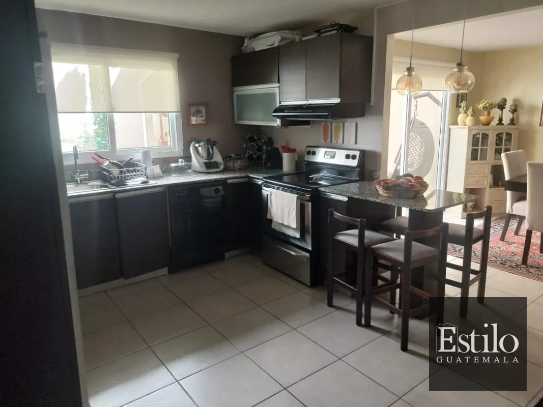 Casa En Venta Cumbres De La Arboleda — Casa en Venta en Cumbres de La Arboleda, Carretera a El Salvador, Guatemala, Ciudad — foto 8 de 12