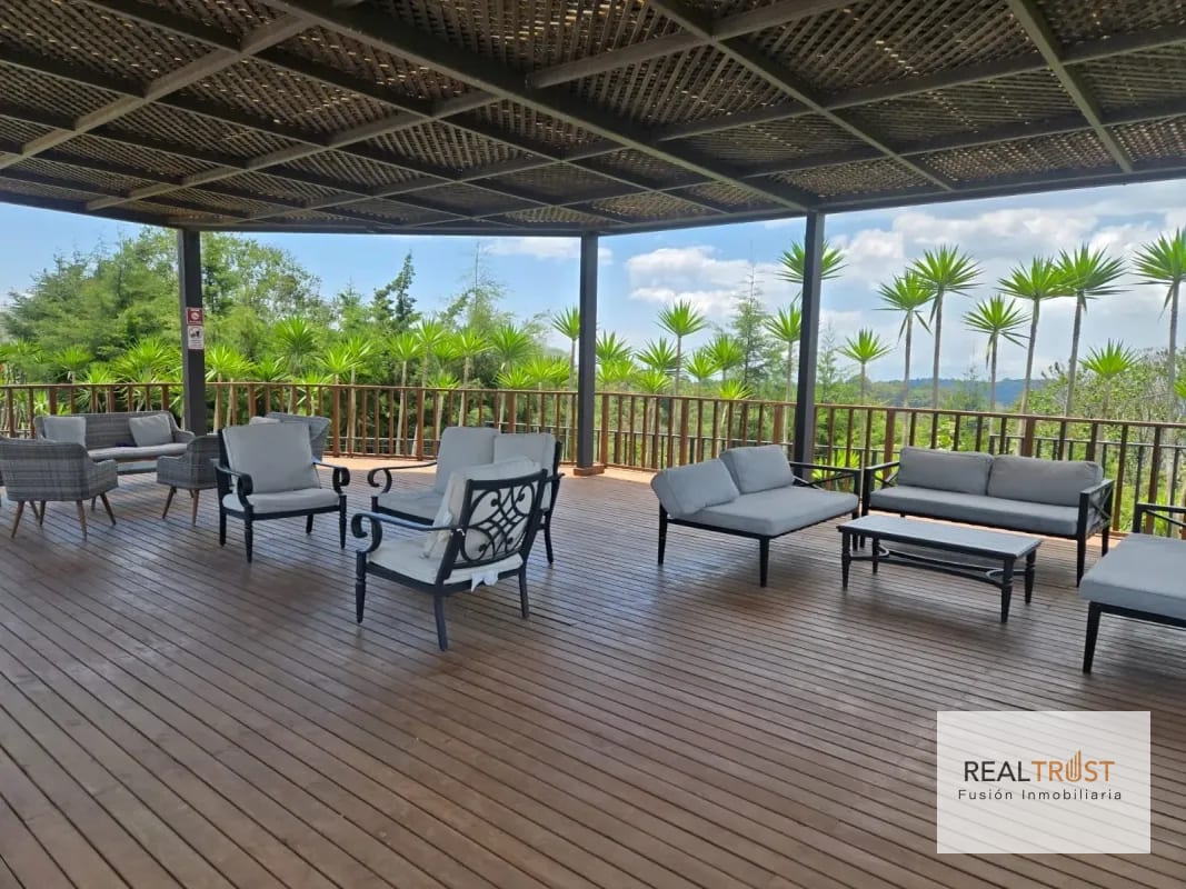 Titulo: Cumbres de la Arboleda en venta 4 habitaciones — Casa en Venta en Cumbres de La Arboleda, Carretera a El Salvador, Guatemala, Ciudad — foto 14 de 14