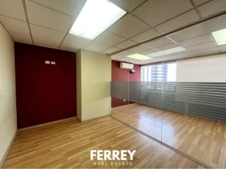 Oficina en renta en Centro Empresarial Geminis zona 10 — Oficina en Alquiler en Géminis 10, Zona 10, Guatemala, Ciudad — miniatura 7 de 11