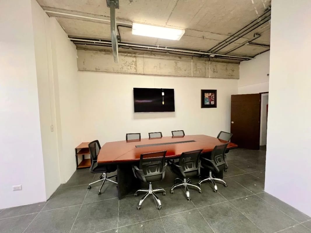 Vendo/rento oficina de 67m2 en edificio Design Center, zona 10 — Oficina en Venta en Design Center, Zona 10, Guatemala, Ciudad — foto 3 de 7