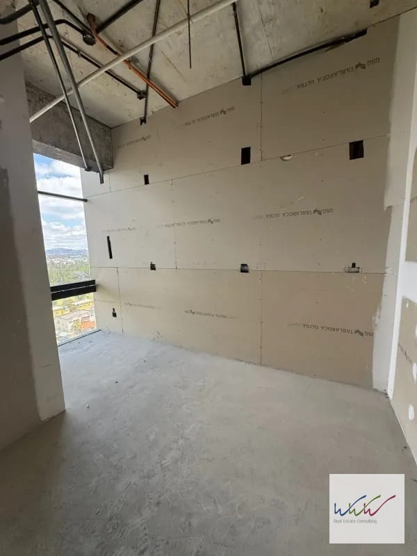 Rento amplia oficina de 570m2 en edificio Renovati, zona 10 — Oficina en Alquiler en Renovati, Zona 10, Guatemala, Ciudad — foto 6 de 11
