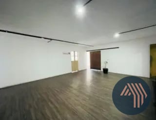 ALQUILER DE CÉNTRICA Y AMPLIA OFICINA - PLAZA MARITIMA, ZONA 10 — Oficina en Alquiler en Zona 10, Guatemala, Ciudad — miniatura 14 de 16