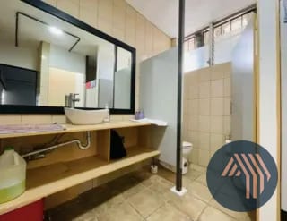 ALQUILER DE CÉNTRICA Y AMPLIA OFICINA - PLAZA MARITIMA, ZONA 10 — Oficina en Alquiler en Zona 10, Guatemala, Ciudad — miniatura 6 de 16