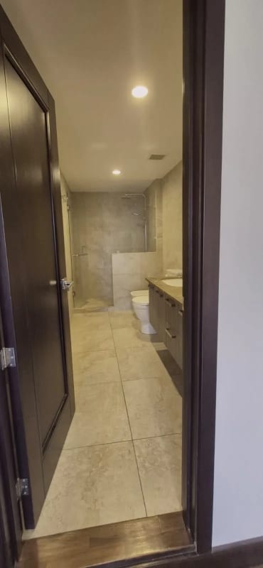 Lindo Apartamento en Alquiler Santa Sofia Zona 10 — Apartamento en Alquiler en Santa Sofía, Zona 10, Guatemala, Ciudad — foto 8 de 10