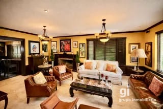 Preciosa casa en venta en condominio exclusivo CAES — Casa en Venta en Carretera a El Salvador, Guatemala, Ciudad — miniatura 13 de 17