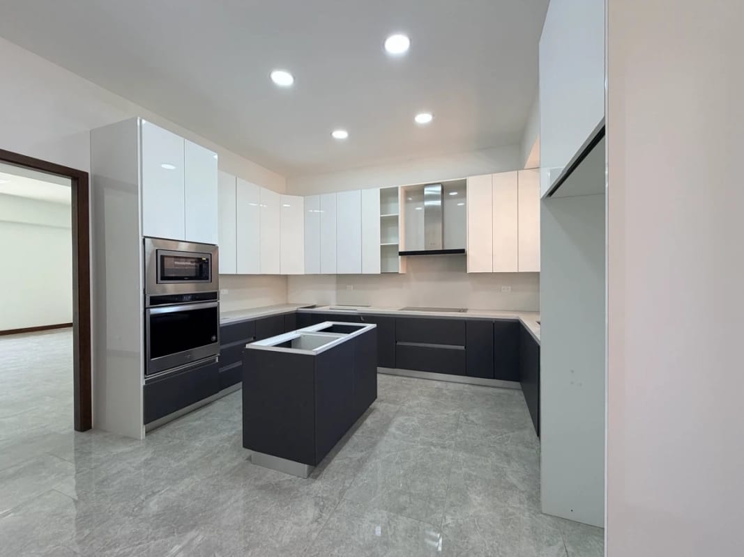 Apartamento nuevo y amplio en zona 10 — Apartamento en Venta en Zona 10, Guatemala, Ciudad — foto 10 de 11