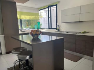 HERMOSA CASA EN VENTA EN VISTA HERMOSA I — Casa en Venta en Vista Hermosa I, Zona 15, Guatemala, Ciudad — miniatura 1 de 8