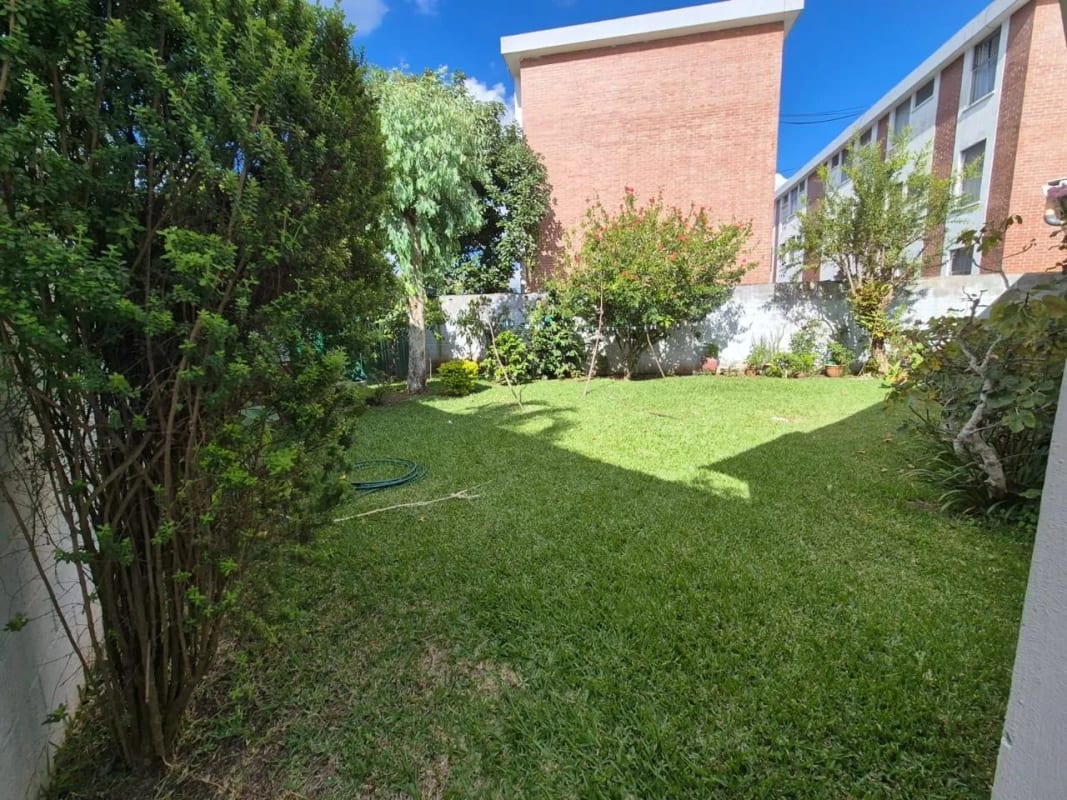 CASA en Venta - Zona 11 — Casa en Venta en Zona 11, Guatemala, Ciudad — foto 3 de 13