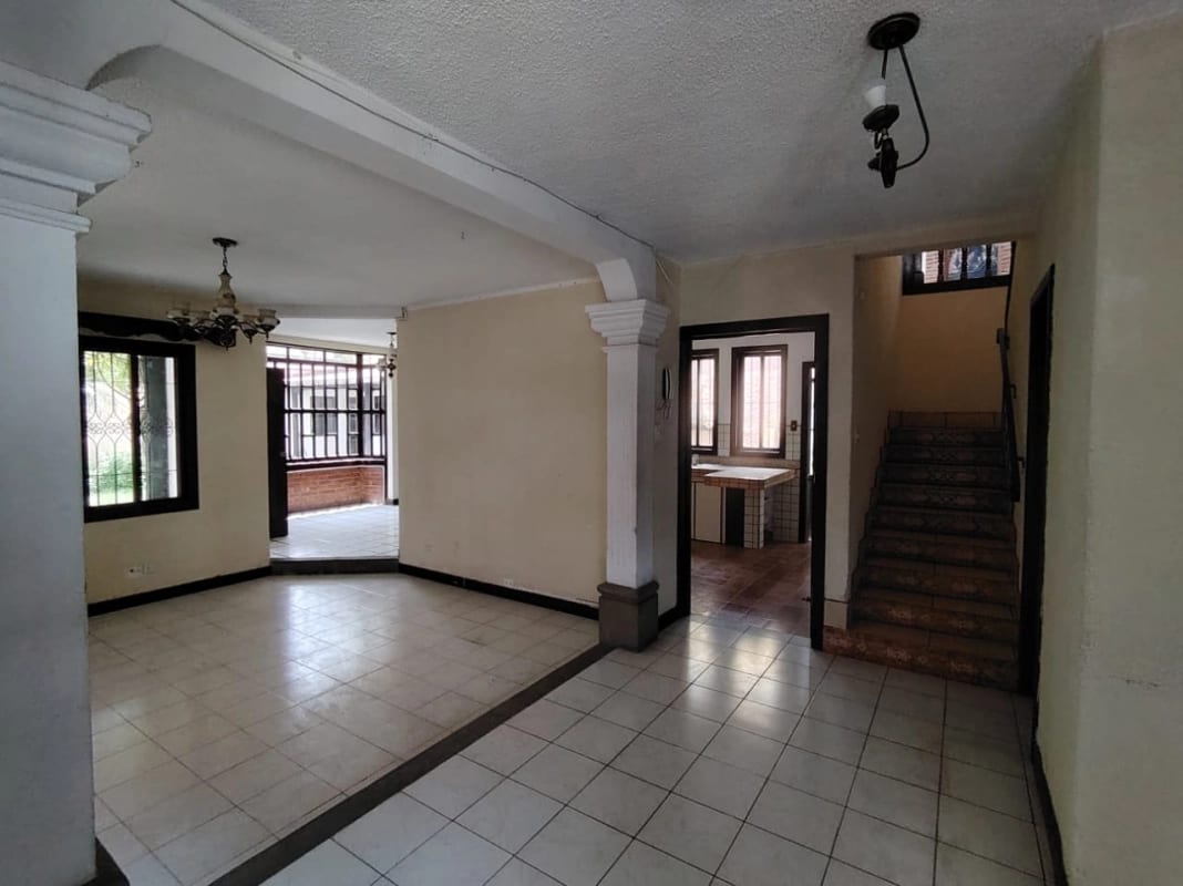 CASA EN VENTA ANTIGUA GUATEMALA — Casa en Venta en Antigua, Sacatepéquez — foto 5 de 6