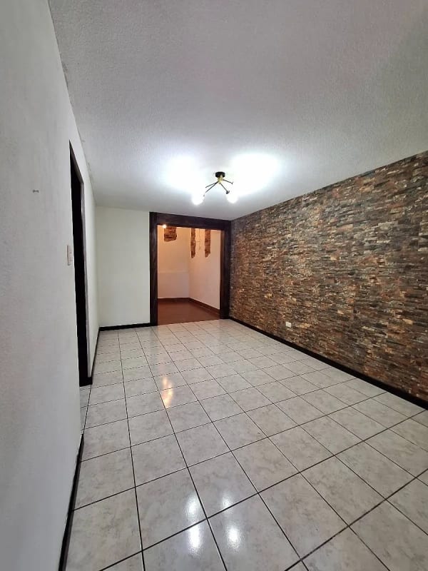🚨 CASA EN VENTA – REAL DE PROVIDENCIA III 🚨 📍 Km. 18.5 Carretera a San José Pinula — Casa en Venta en San José Pinula, Guatemala, Ciudad — foto 16 de 17