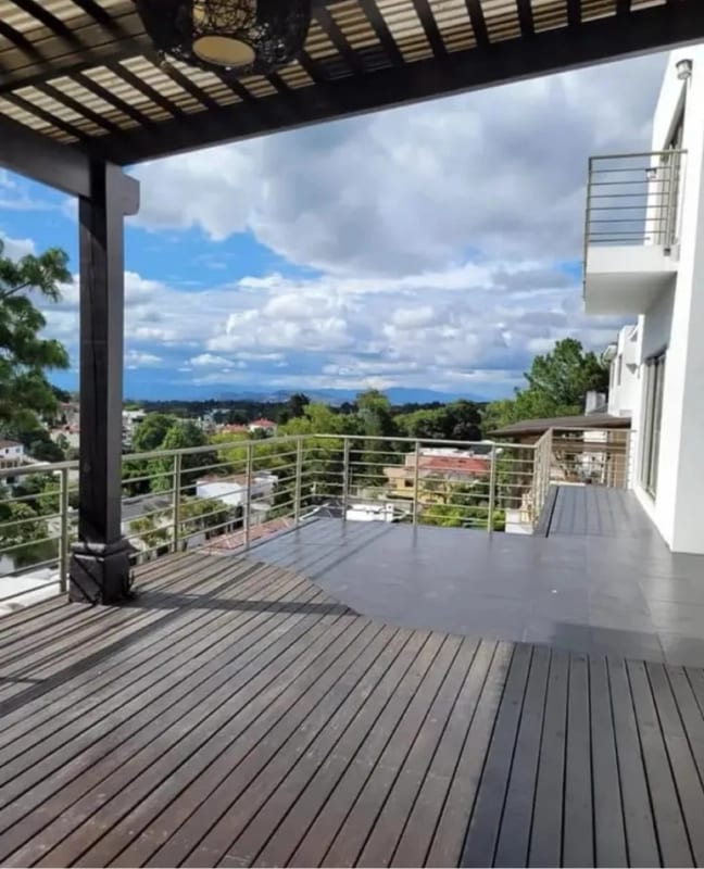 EN VENTA HERMOSA PROPIEDAD EN LAS CUMBRES ZONA 16 — Casa en Venta en Las Cumbres, Zona 16, Guatemala, Ciudad — foto 8 de 13
