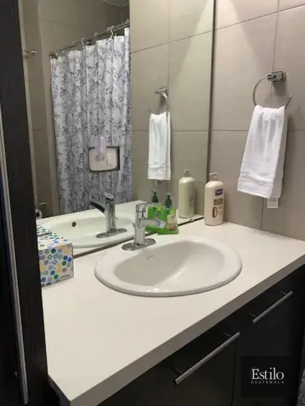 ALQUILER DE ESTUDIO AMUEBLADO ZONA 4 — Apartamento en Alquiler en Zona 4, Guatemala, Ciudad — foto 3 de 6