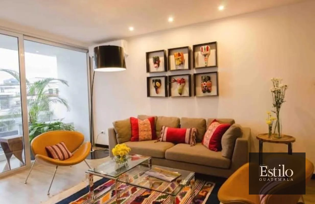 APARTAMENTO CON BALCÓN ZONA 4 — Apartamento en Alquiler en Zona 4, Guatemala, Ciudad — foto 1 de 10