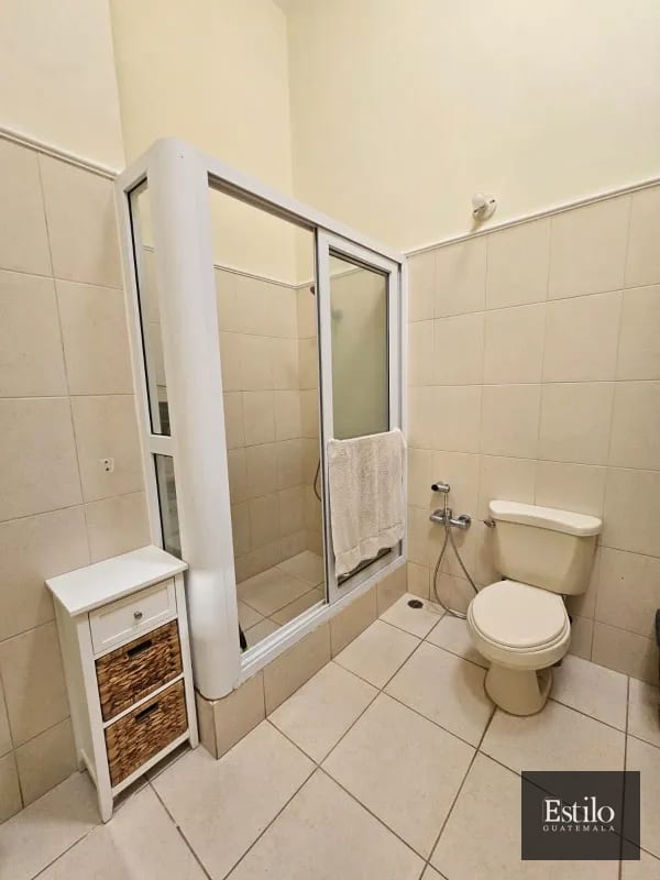 CASA EN VENTA COLINAS DE ARRAZOLA — Casa en Venta en Carretera a El Salvador, Guatemala, Ciudad — foto 2 de 16
