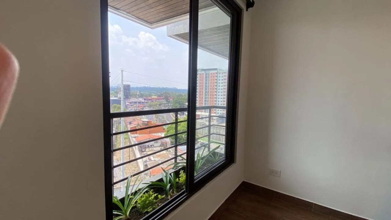 ALQUILO APARTAMENTO EDIFICIO BALMES 47 ZONA 11 — Apartamento en Alquiler en Balmes 47, Zona 11, Guatemala, Ciudad — foto 6 de 17