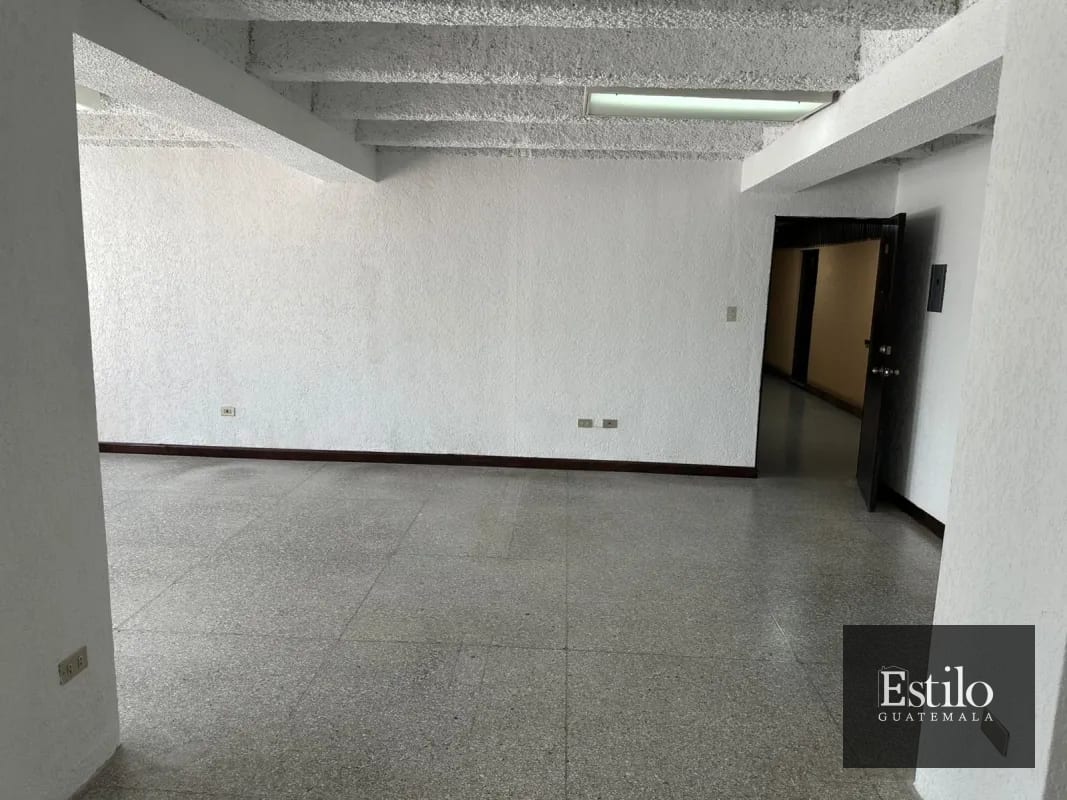 OFICINA AEN ALQUILER ZONA 4 — Oficina en Alquiler en Zona 4, Guatemala, Ciudad — foto 3 de 4