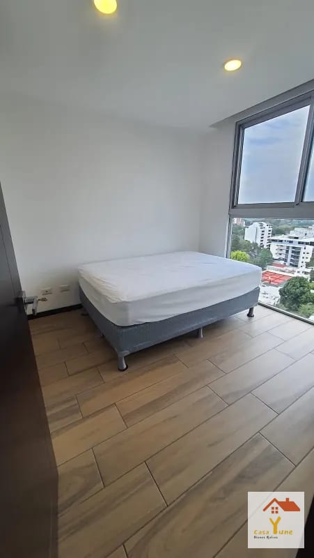 APARTAMENTO EN ALQUILER ZONA 15 AMUEBLADO VISTA HERMOSA CASSIA — Apartamento en Alquiler en Cassia, Zona 15, Guatemala, Ciudad — foto 4 de 16