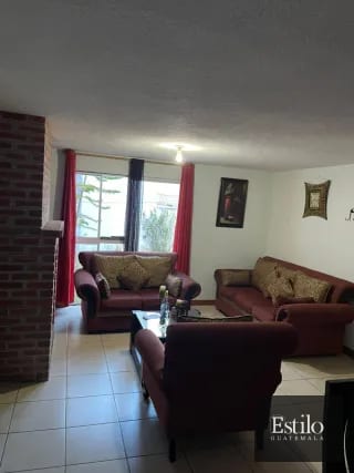 CASA EN VENTA ALAMEDAS DEL ENCINAL Z.7 — Casa en Venta en Alameda del Encinal III, Zona 7 Mixco, Guatemala, Ciudad — miniatura 10 de 11