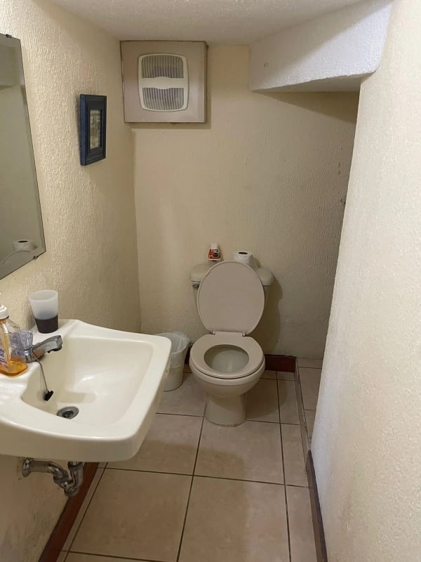 Casa en Venta Alamedas del Encinal Z.7 — Casa en Venta en Alameda del Encinal III, Zona 7 Mixco, Guatemala, Ciudad — foto 6 de 11