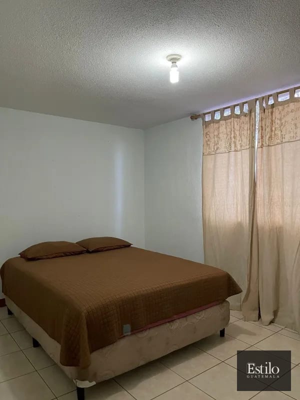 CASA EN VENTA ALAMEDAS DEL ENCINAL Z.7 — Casa en Venta en Alameda del Encinal III, Zona 7 Mixco, Guatemala, Ciudad — foto 4 de 11
