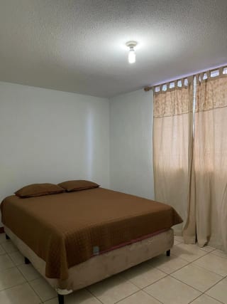 Casa en Venta Alamedas del Encinal Z.7 — Casa en Venta en Alameda del Encinal III, Zona 7 Mixco, Guatemala, Ciudad — miniatura 4 de 11