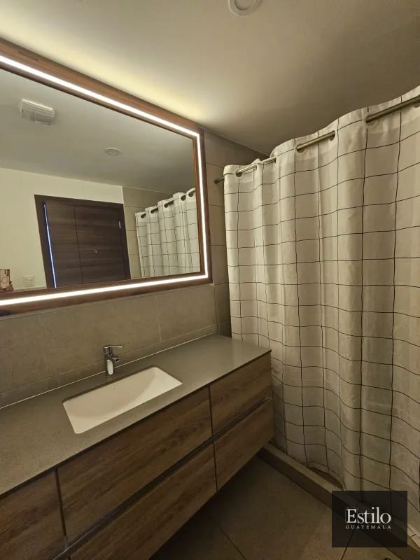 APARTAMENTO EN ALQUILER ZONA 10 — Apartamento en Alquiler en Zona 10, Guatemala, Ciudad — foto 9 de 12