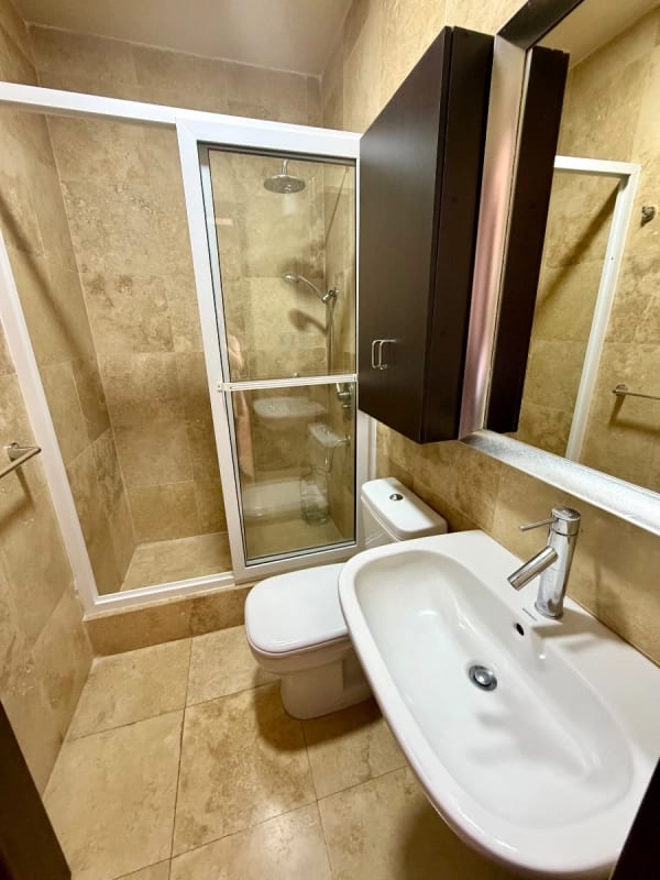 ALQUILO AMPLIO Y HERMOSO PENTHOUSE AMUEBLADO EN VH 1, zona 15 — Apartamento en Alquiler en Zona 15, Guatemala, Ciudad — foto 6 de 14