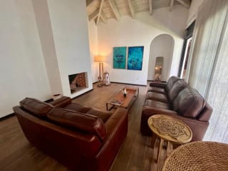 BONITA CASA EN VENTA EN EL CASCO DEL CERRO — Casa en Venta en Antigua, Sacatepéquez — miniatura 1 de 4