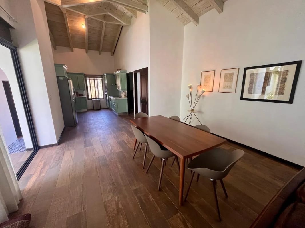 BONITA CASA EN VENTA EN EL CASCO DEL CERRO — Casa en Venta en Antigua, Sacatepéquez — foto 4 de 4