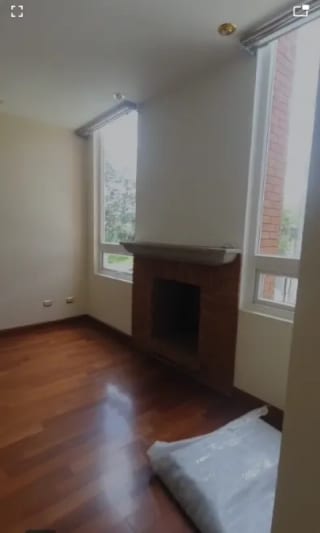 CASA EN VENTA EN JARDINES DE SAN ISIDRO ZONA 16 — Casa en Venta en Jardines de San Isidro, Zona 16, Guatemala, Ciudad — miniatura 7 de 17