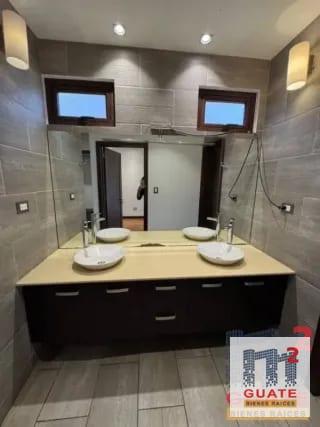 Casa en condominio en Renta, Santa Catarina Pinula — Casa en Alquiler en Santa Catarina Pinula, Guatemala, Ciudad — miniatura 4 de 17