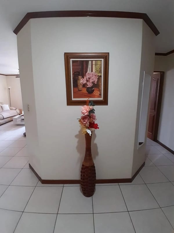 Apartamento Amueblado en Alquiler, Edificio Torre Castelar, zona 10 — Apartamento en Alquiler en Torre Castelar, Zona 10, Guatemala, Ciudad — foto 10 de 12