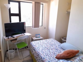 Apartamento Amueblado en Alquiler, Edificio Torre Castelar, zona 10 — Apartamento en Alquiler en Torre Castelar, Zona 10, Guatemala, Ciudad — miniatura 4 de 12