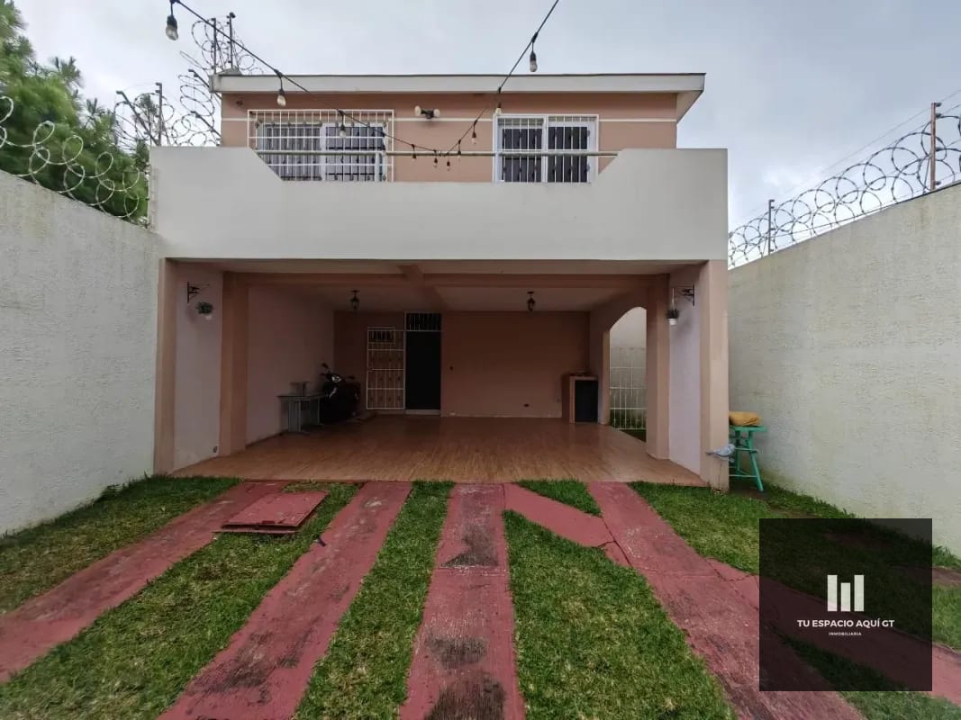 Lujosa Casa En Venta - Hacienda Real, Zona 16 — Casa en Venta en Zona 16, Guatemala, Ciudad — foto 17 de 17