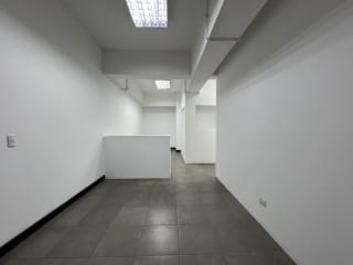 Alquiler de Oficina o Clínica tabicada | Edificio Torino Zona 10 — Oficina en Alquiler en Torino II, Zona 10, Guatemala, Ciudad — miniatura 1 de 10