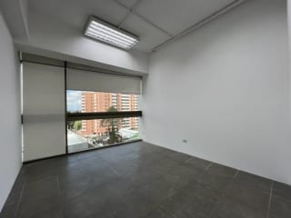 Alquiler de Oficina o Clínica tabicada | Edificio Torino Zona 10 — Oficina en Alquiler en Torino II, Zona 10, Guatemala, Ciudad — miniatura 6 de 10