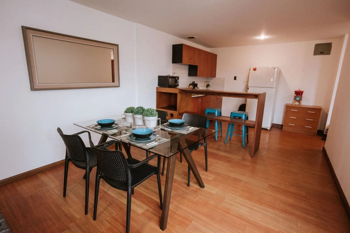 Lindo apartamento amueblado de 1 dormitorio en zona 13 — Apartamento en Alquiler en Zona 13, Guatemala, Ciudad — foto 5 de 10