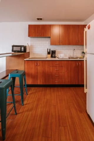 Lindo apartamento amueblado de 1 dormitorio en zona 13 — Apartamento en Alquiler en Zona 13, Guatemala, Ciudad — miniatura 3 de 10