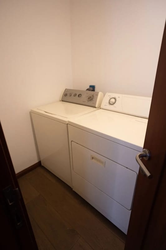 Lindo apartamento amueblado de 1 dormitorio en zona 13 — Apartamento en Alquiler en Zona 13, Guatemala, Ciudad — foto 2 de 10